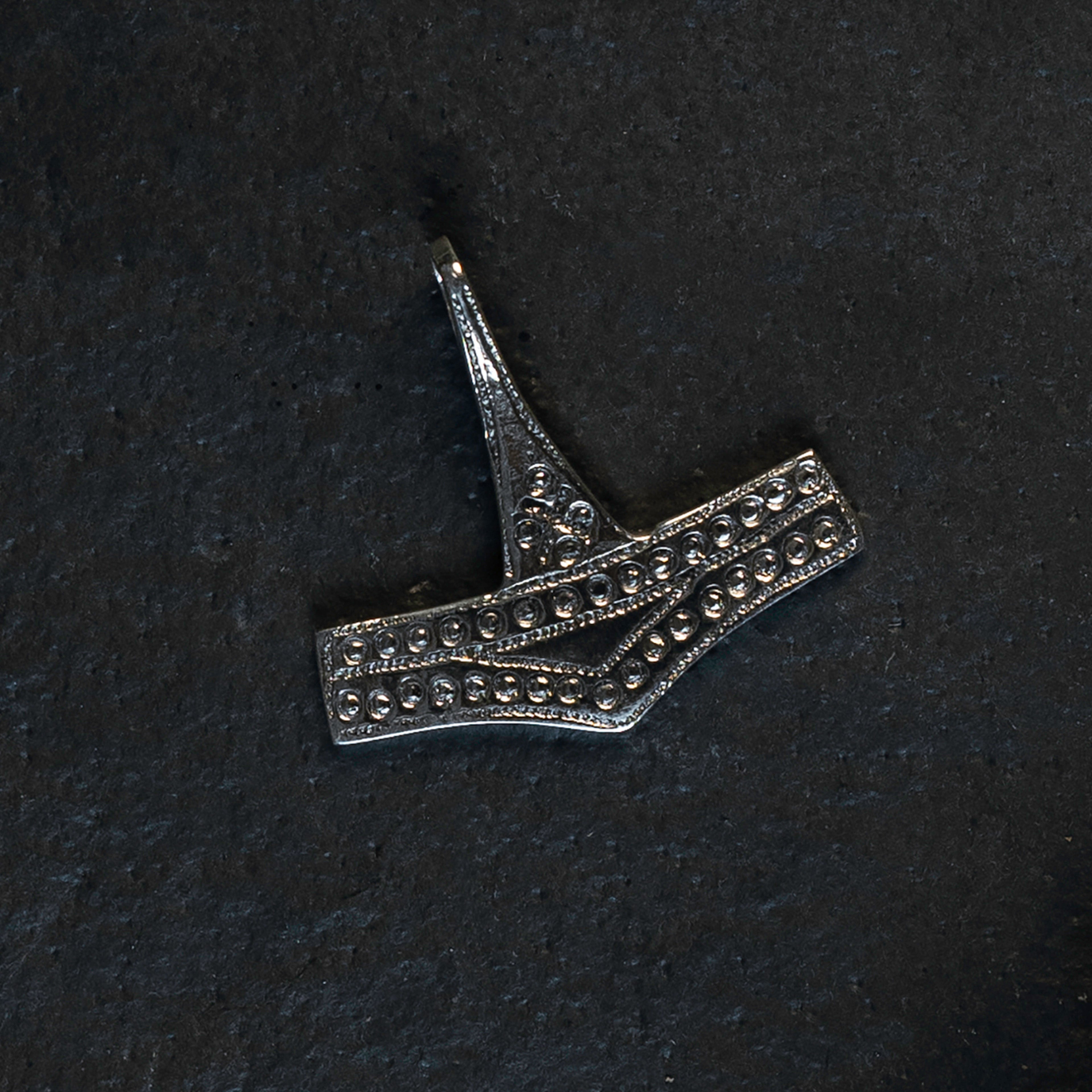 JEWELLERY • THOR'S HAMMER, SILVER RØMERSDAL PENDANT