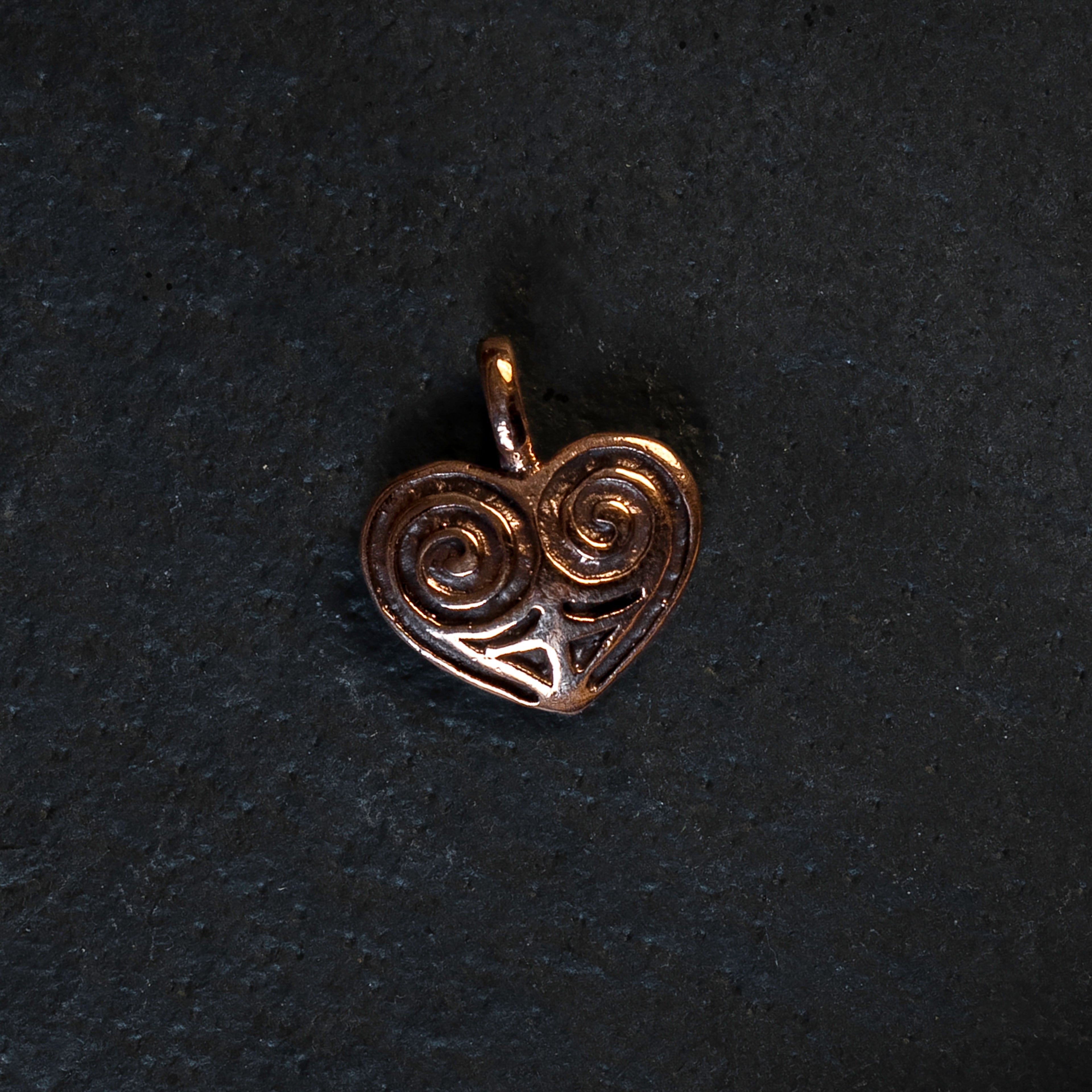 JEWELLERY • VIKING HEART PENDANT, BRONZE