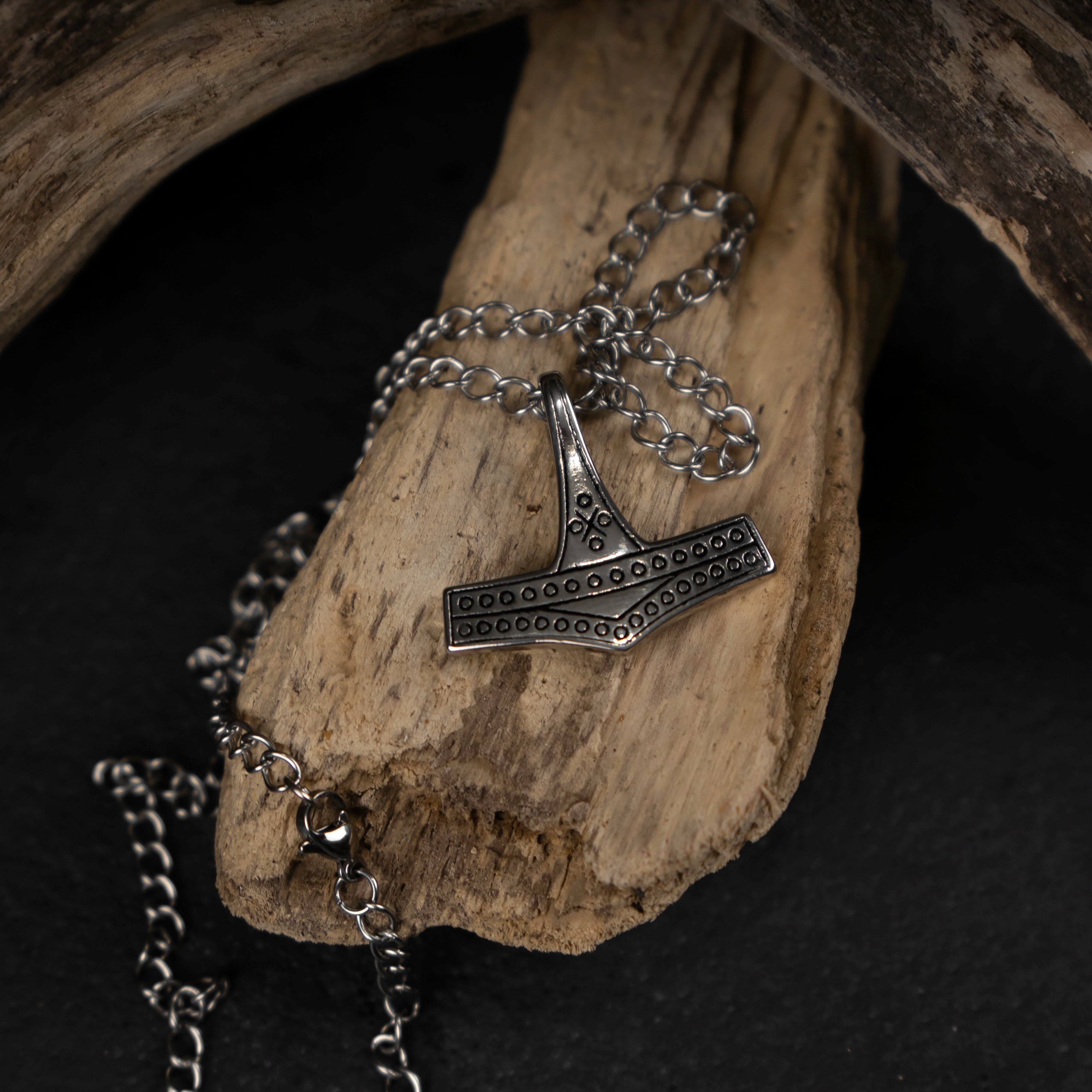 JEWELLERY • THOR'S HAMMER, STEEL RØMERSDAL WITH CHAIN