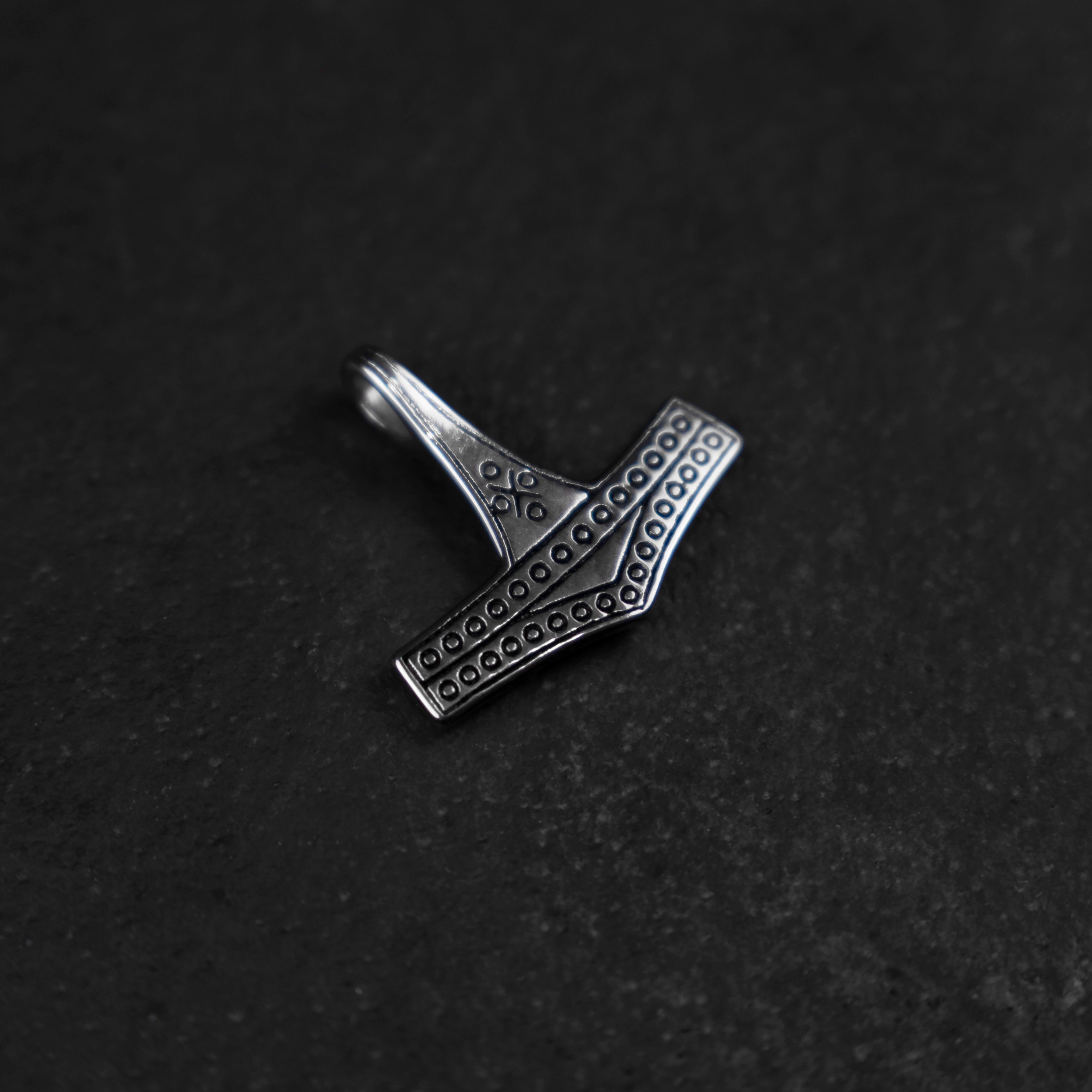 JEWELLERY • THOR'S HAMMER, STEEL RØMERSDAL PENDANT